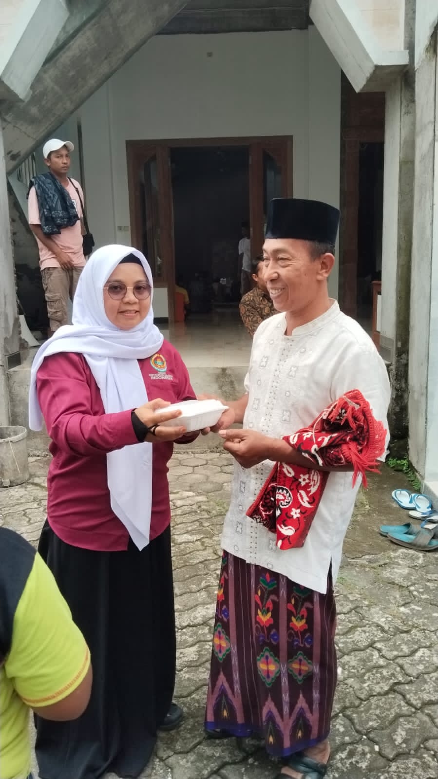 Yayasan Mutakinah Mafaza Indonesia Konsisten Jalankan Jumat Berkah dan Santunan di Kendal